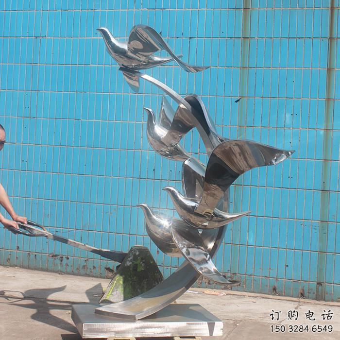 群鳥雕塑廠家 鳥禽小品 不銹鋼群鳥雕塑生產制作