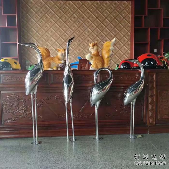 不銹鋼火烈鳥雕塑廠家 鏡面工藝 鏡面火烈鳥雕塑制作