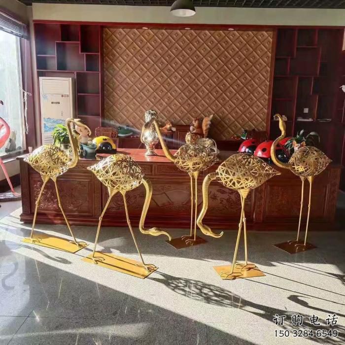 街道丹頂鶴雕塑廠家 創意村口小品 酒店拉絲丹頂鶴雕塑