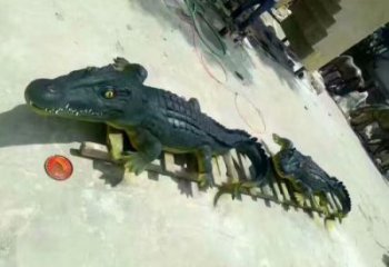 公園鱷魚雕塑廠家 中式彩繪小品 風景區(qū)仿古鱷魚雕塑
