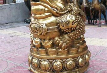 步行街金蟾雕塑廠家 創意烤漆擺件 大型仿真金蟾雕塑