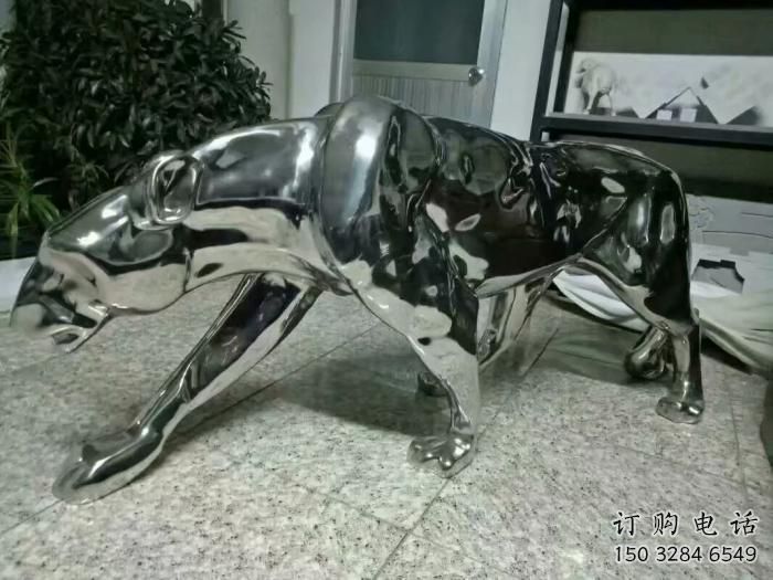 戶外豹子雕塑廠家 創(chuàng)意小品 酒店拉絲豹子雕塑