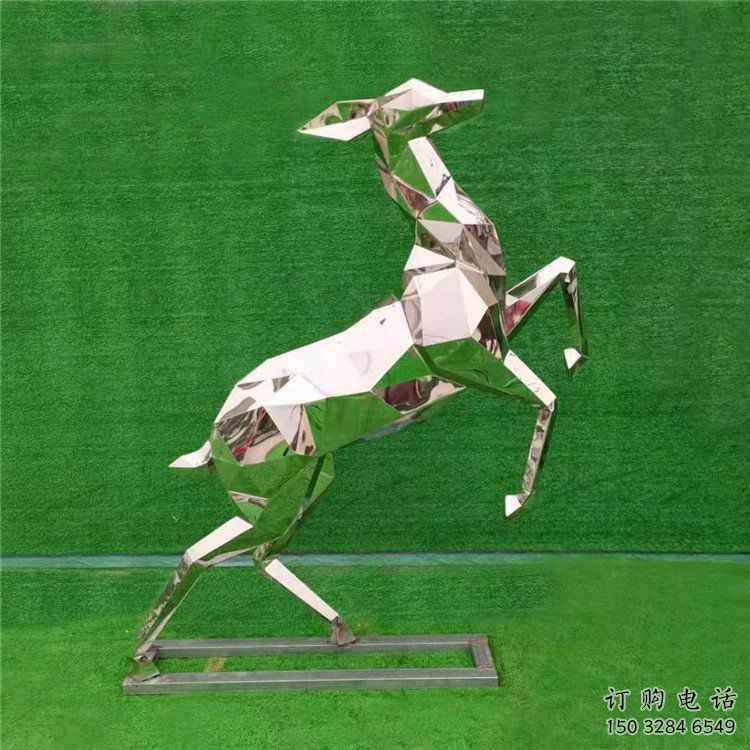 商場小鹿雕塑廠家 中式創意小品 戶外拉絲小鹿雕塑