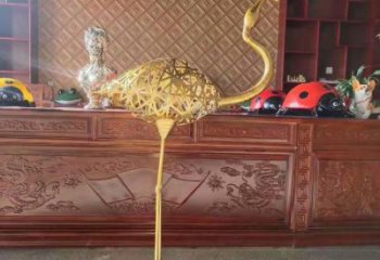 鏤空火烈鳥雕塑廠家 現代抽象擺件 草地切面火烈鳥雕塑