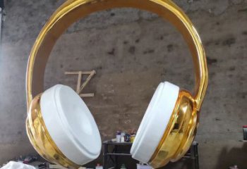 鍍金耳麥雕塑廠家 鑄造音樂(lè)擺件 大型不銹鋼耳麥雕塑廠