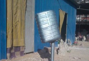 鏡面麥克風雕塑廠家 烤漆大型擺件 現代不銹鋼麥克風雕塑廠