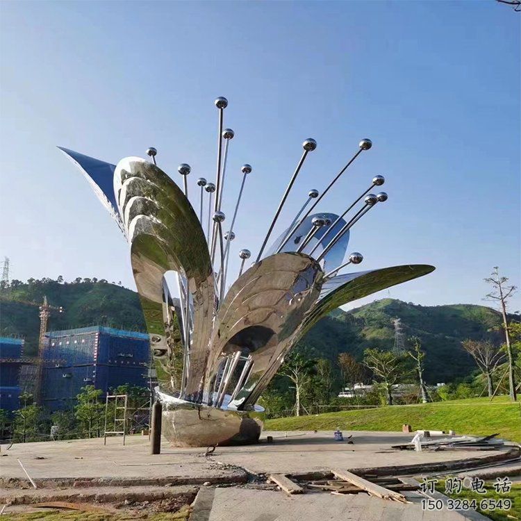 鏡面百合花雕塑廠家 大型擺件 現(xiàn)代不銹鋼百合花雕塑廠