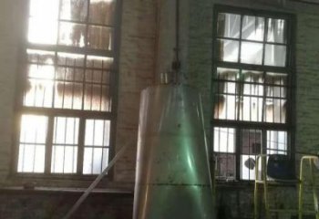 彩繪牙膏雕塑廠家  抽象擺件 街頭不銹鋼牙膏雕塑廠