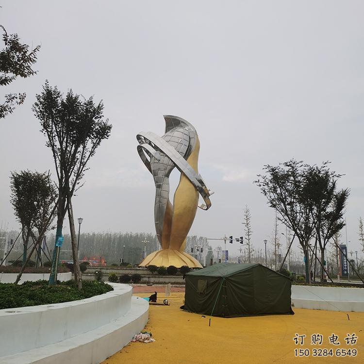 步行街雙魚雕塑廠家 游樂場小品 鑄造不銹鋼雙魚雕塑擺件