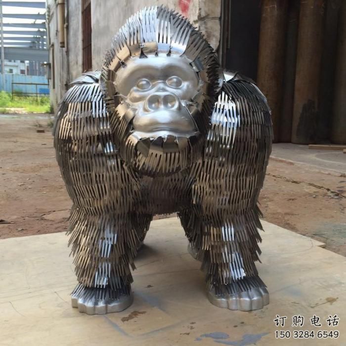 云南售樓處黑猩猩雕塑 商業(yè)街仿真雕塑 動物擺件