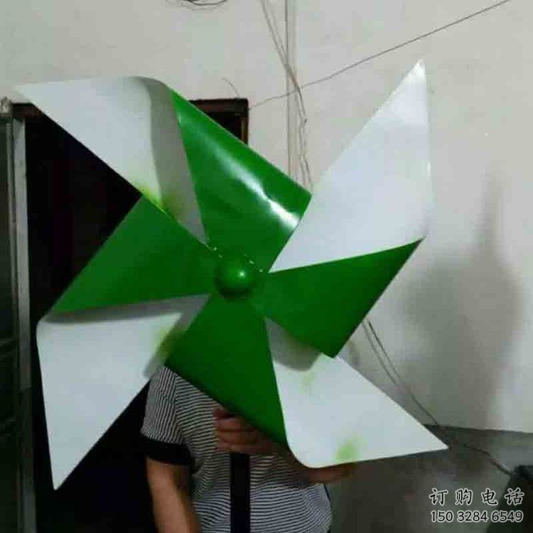 公園風車雕塑特點 創(chuàng)意企業(yè)旋轉(zhuǎn)雕塑 美陳旋轉(zhuǎn)雕塑