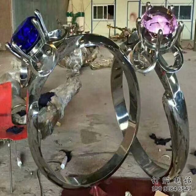 供應(yīng)鏤空指環(huán)雕塑 噴水園林標識雕塑 住宅小區(qū)戒指環(huán)雕塑