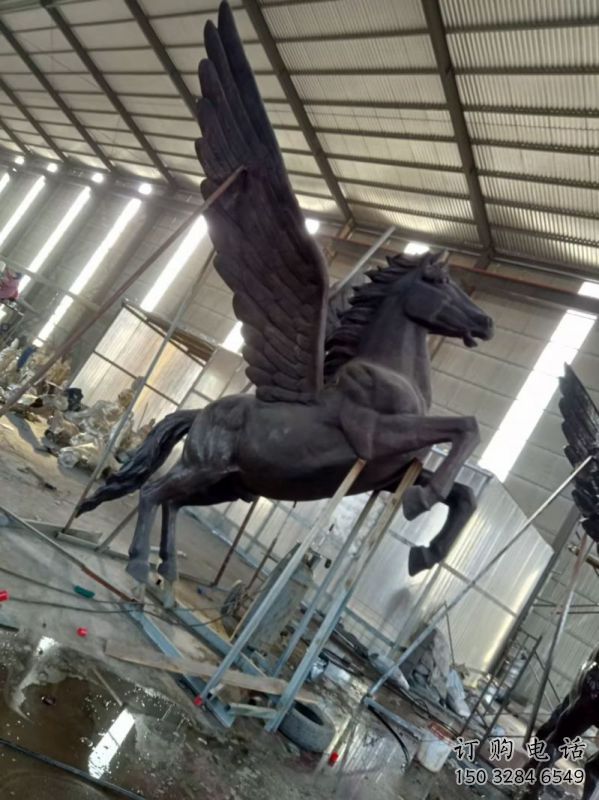 戶外大型飛馬雕塑