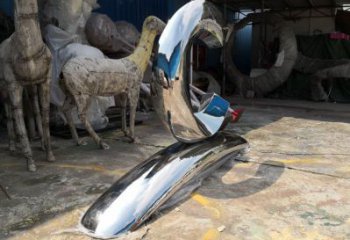 鏡面數字雕塑