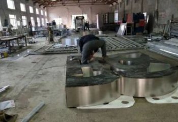 甲骨文雕塑提供，美陳雕塑，不銹鋼甲骨文雕塑制作廠家