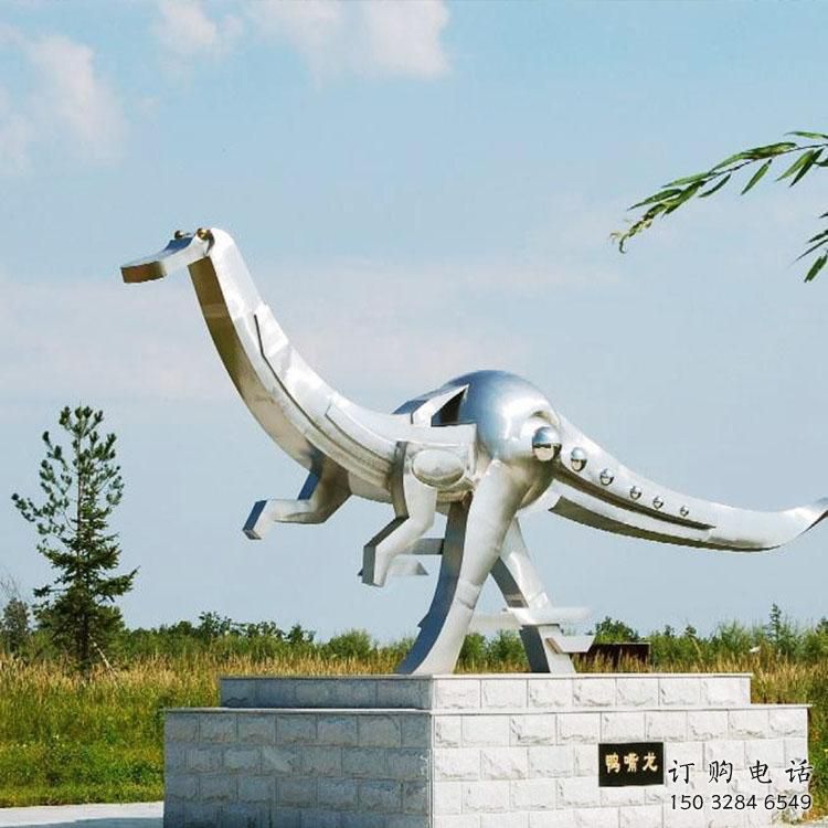 恐龍雕塑標(biāo)準(zhǔn)，廣場(chǎng)雕塑，鏡面恐龍雕塑廠家