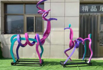 城市小鹿雕塑