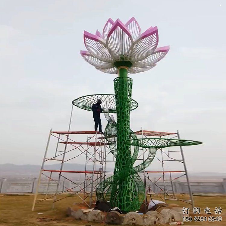 建筑荷花雕塑精選，露天雕塑，鏤空仿真荷花雕塑訂做