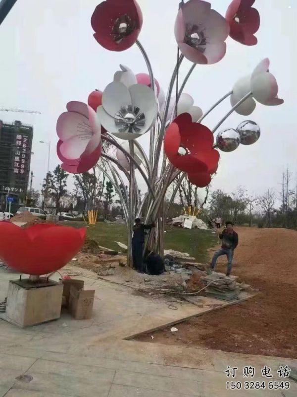 抽象花朵雕塑