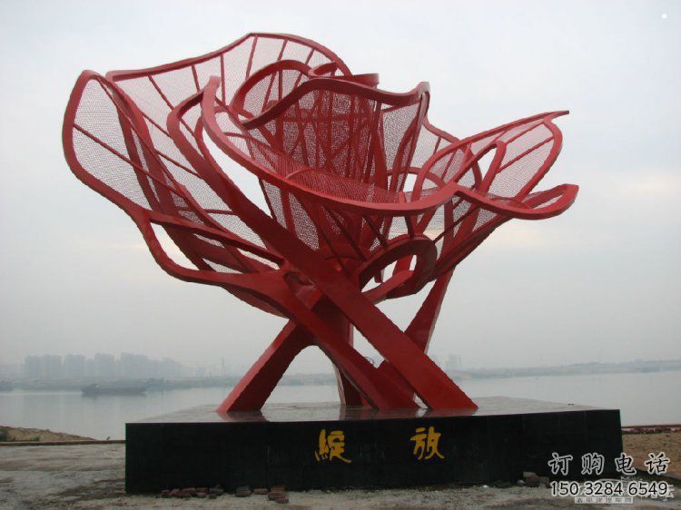 牡丹花雕塑工廠，多彩藝術(shù)，不銹鋼牡丹花雕塑供應(yīng)