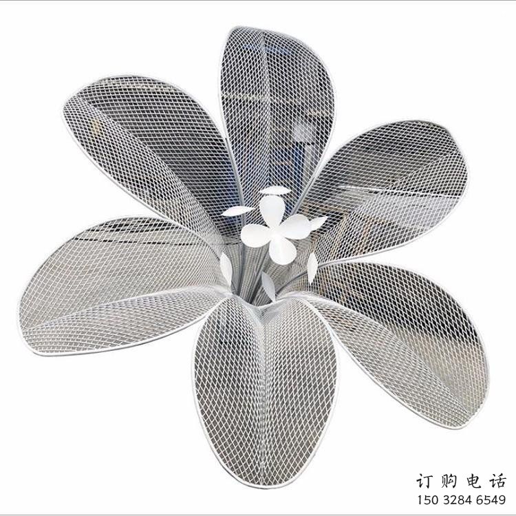 山茶花雕塑制作，村標(biāo)概念，鏤空山茶花雕塑專供
