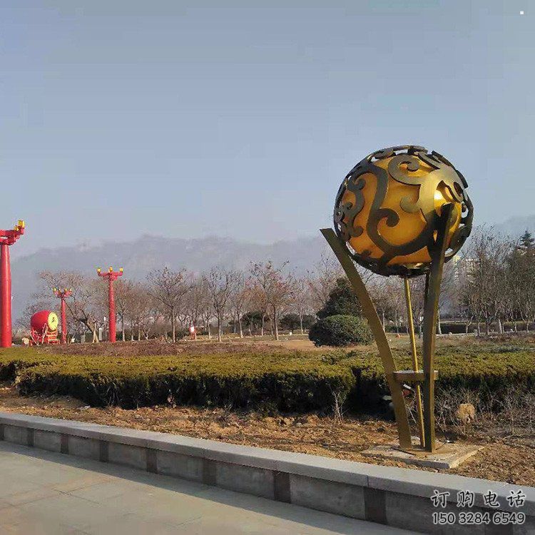 空心球雕塑生產(chǎn)商，動態(tài)雕塑，鏤空空心球雕塑定制