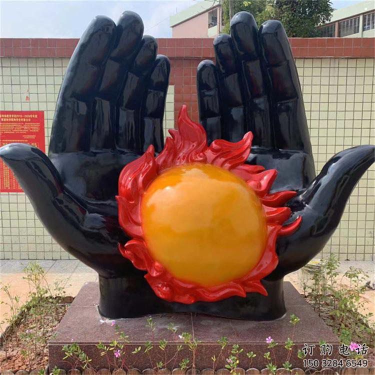 火球雕塑選用，仿銅系列，現(xiàn)代手托火球雕塑優(yōu)價