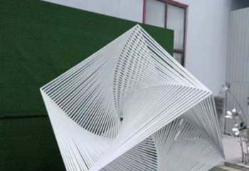 廣場立方體雕塑廠家，市標雕塑，鏤空立方體雕塑定制