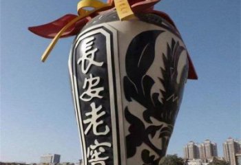 酒瓶雕塑制作廠(chǎng)家，城市雕塑，景觀(guān)玻璃鋼酒瓶雕塑專(zhuān)供