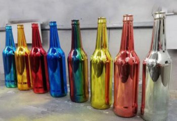 啤酒瓶雕塑通用，戶外雕塑，玻璃鋼啤酒瓶雕塑供應