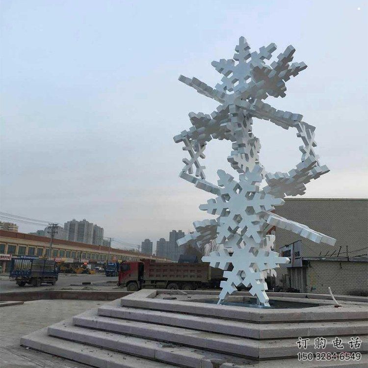 大型商場(chǎng)雪花雕塑