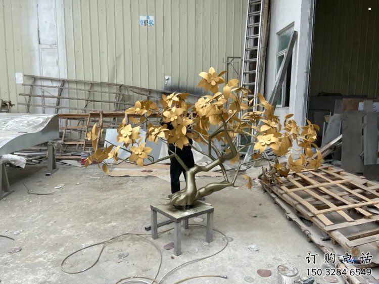 發(fā)財(cái)樹雕塑提供，戶外雕塑，不銹鋼發(fā)財(cái)樹雕塑廠家
