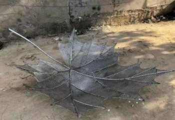 鐵藝楓葉雕塑工廠，多彩藝術，鏤空楓葉雕塑供應