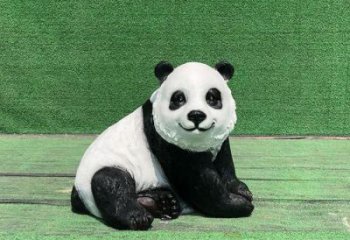 地產(chǎn)熊貓雕塑提供，露天雕塑，仿真熊貓雕塑生產(chǎn)廠家