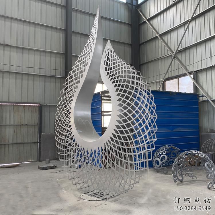 小圓環(huán)雕塑訂做，校園雕塑，鏤空?qǐng)A環(huán)雕塑廠家