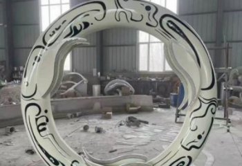 圓環(huán)雕塑選定，園林裝飾，大型烤漆圓環(huán)雕塑公司提供
