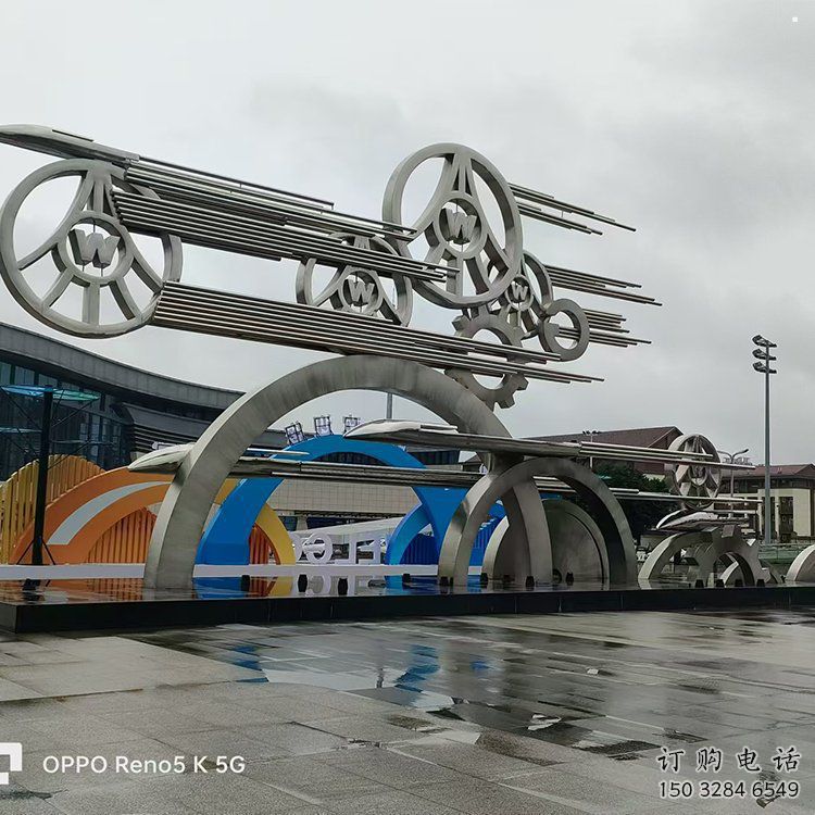 抽象車輪雕塑展品，小區(qū)雕塑，車輪雕塑制作精選