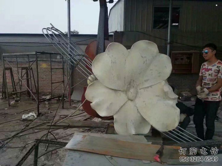 幾何指環雕塑