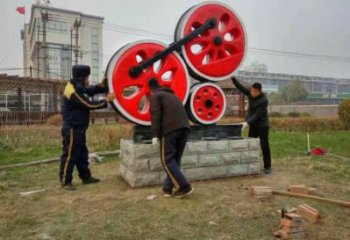 地產車輪雕塑定做，城區小品，景觀車輪雕塑定價