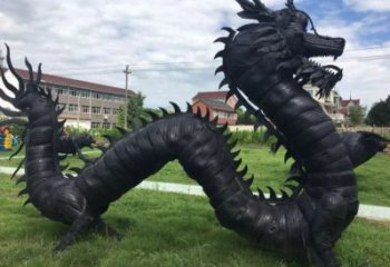 輪胎龍雕塑優(yōu)選，陸地擺件，園林輪胎龍雕塑供應(yīng)