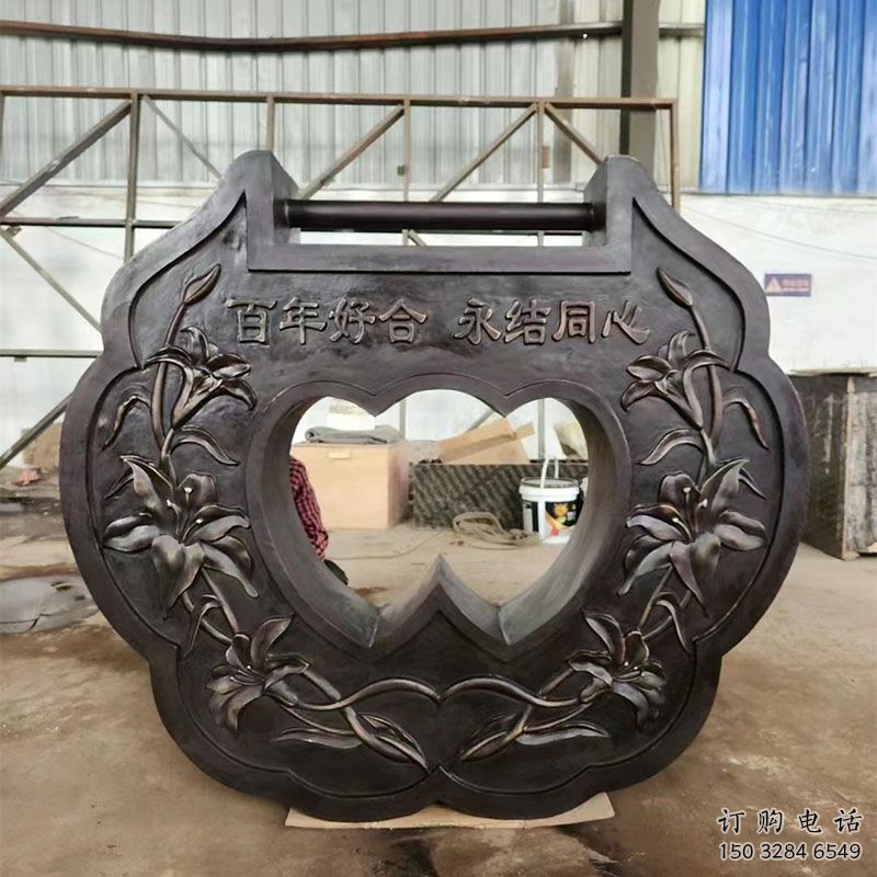 鋼鑄鎖子雕塑常用，鋼管組合，鎖子雕塑定價