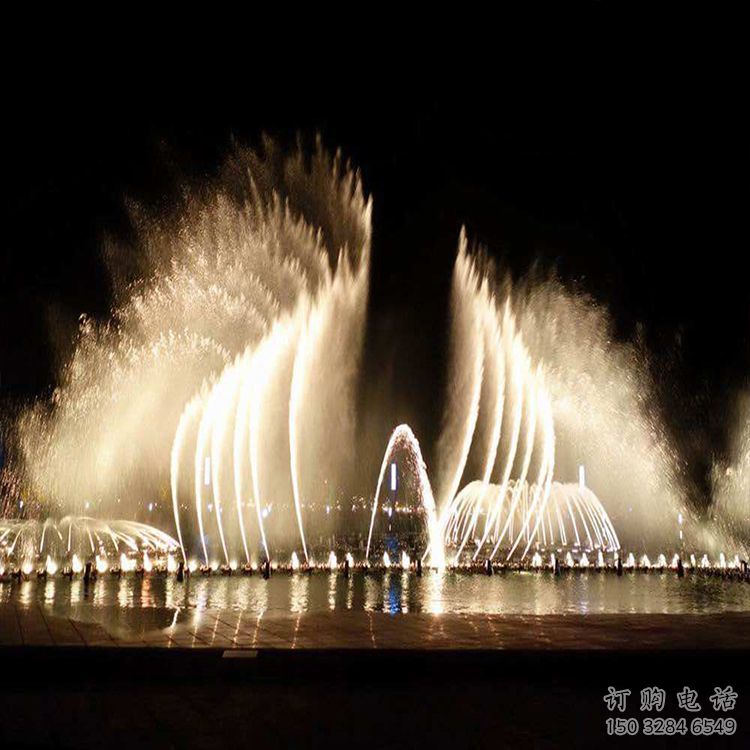 七臺河水景程控噴泉雕塑，高噴循環噴水方式設計制作