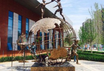 涇源地球儀雕塑選定，拉絲工藝，地球儀人物雕塑預(yù)定