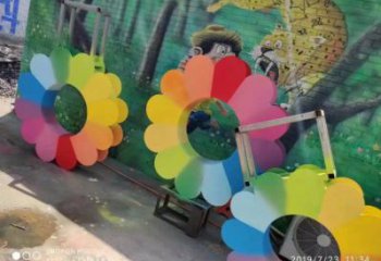 黃南金銀花雕塑廠家，景區雕塑，城市不銹鋼金銀花雕塑
