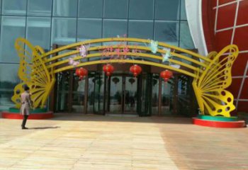 雅安蝴蝶拱門雕塑，鏤空烤漆效果，不銹鋼小區標識雕塑