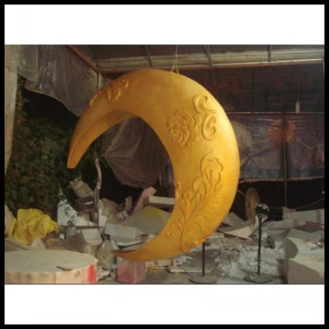 景區(qū)月亮雕塑，鍍金歐式雕塑，鐵藝材質(zhì)